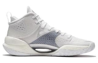 LiNing Ultra Light 2022