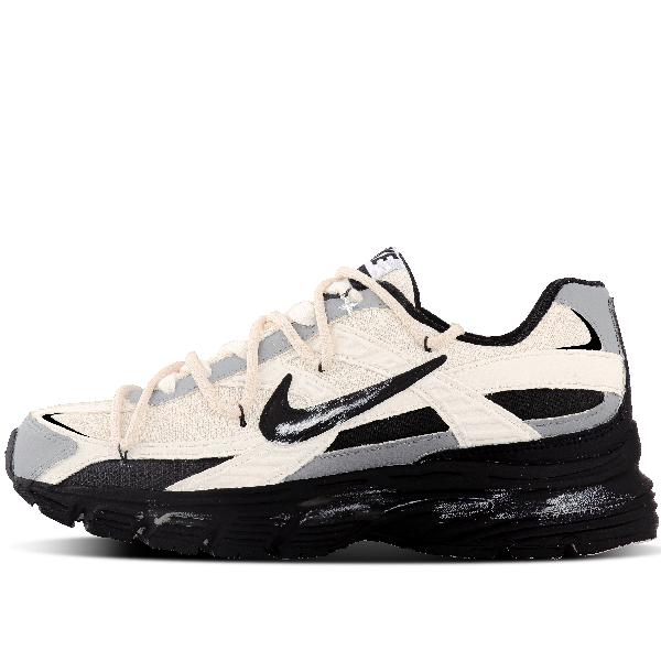 Nike Initiator