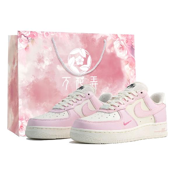 Nike Air Force 1 '07 ESS TRK3 LTDZ Pink