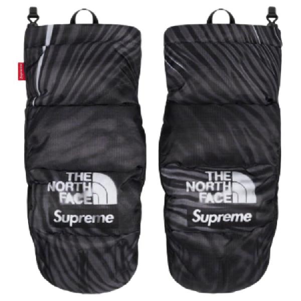 Supreme x The North Face Montana Mitt