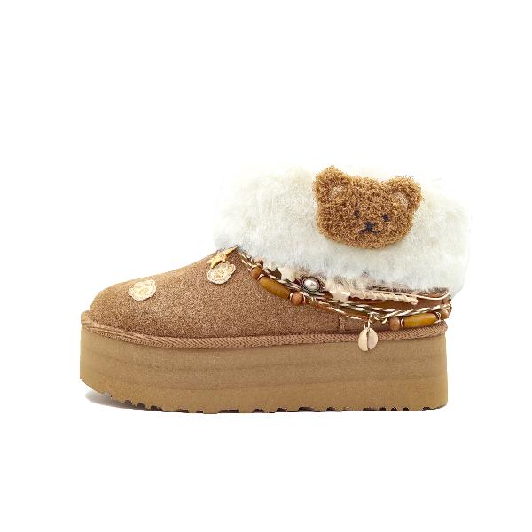UGG