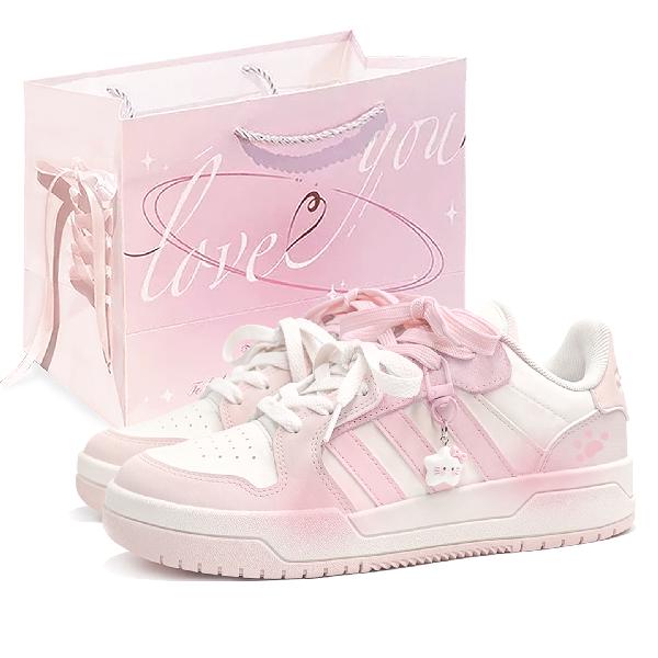 adidas ENTRAP
