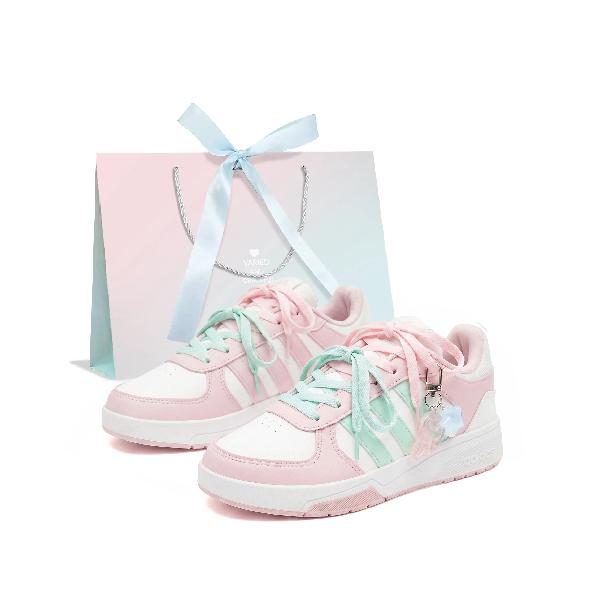 adidas COURTBEAT